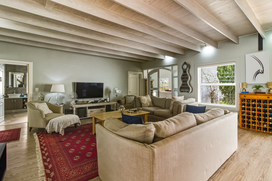 4 Bedroom Property for Sale in Croydon Vineyard Estate Western Cape